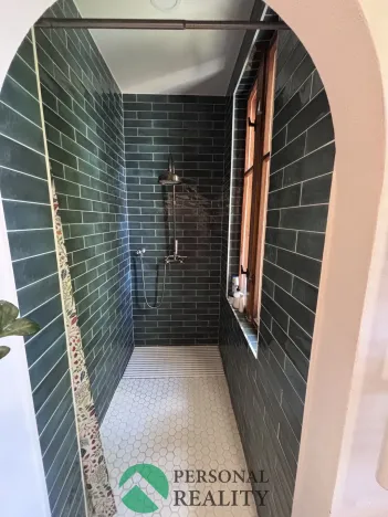 Pronájem bytu 3+kk, Praha - Podolí, Pod Pekařkou, 105 m2