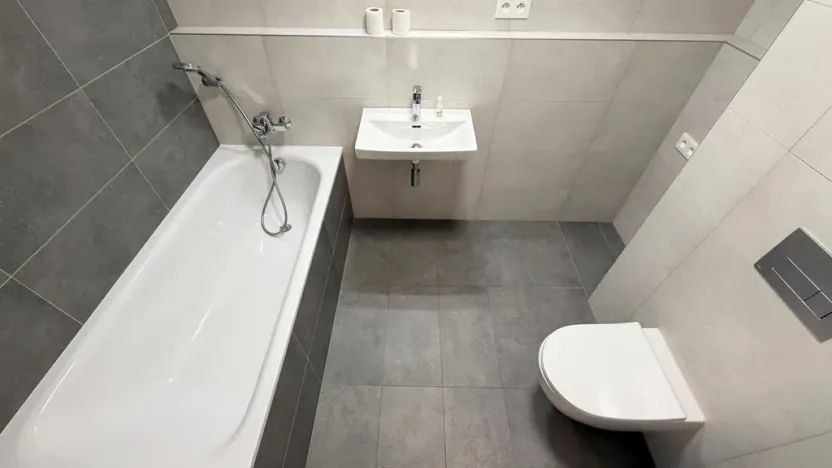 Pronájem bytu 2+kk, Praha - Michle, U plynárny, 52 m2
