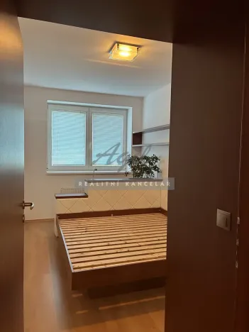 Pronájem bytu 3+kk, Brno, 77 m2