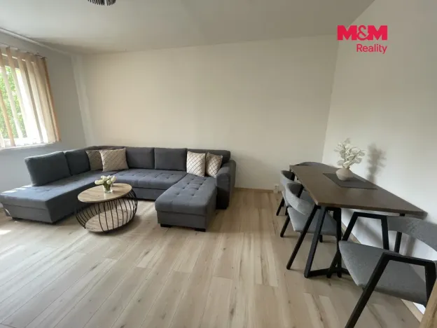 Prodej bytu 2+1, Teplice - Řetenice, Duchcovská, 54 m2