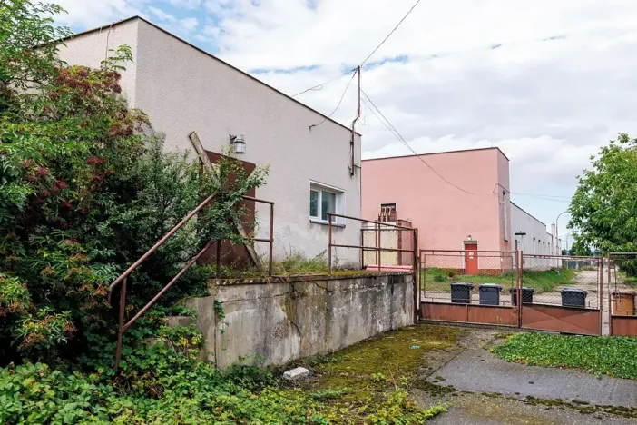 Prodej komerční nemovitosti, Žatec, 3347 m2