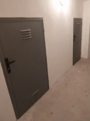 Pronájem - jiné, Praha - Holešovice, Dukelských hrdinů, 21 m2