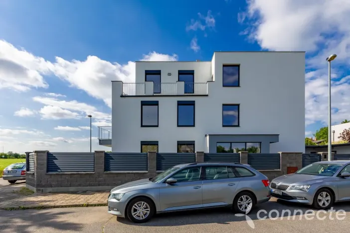 Prodej bytu 3+kk, Praha - Ďáblice, Chřibská, 90 m2