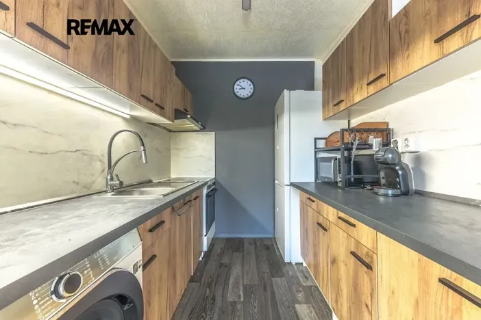 Prodej bytu 2+kk, Praha - Modřany, Mádrova, 44 m2