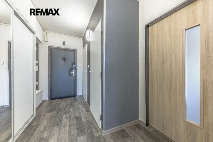Prodej bytu 2+kk, Praha - Modřany, Mádrova, 44 m2