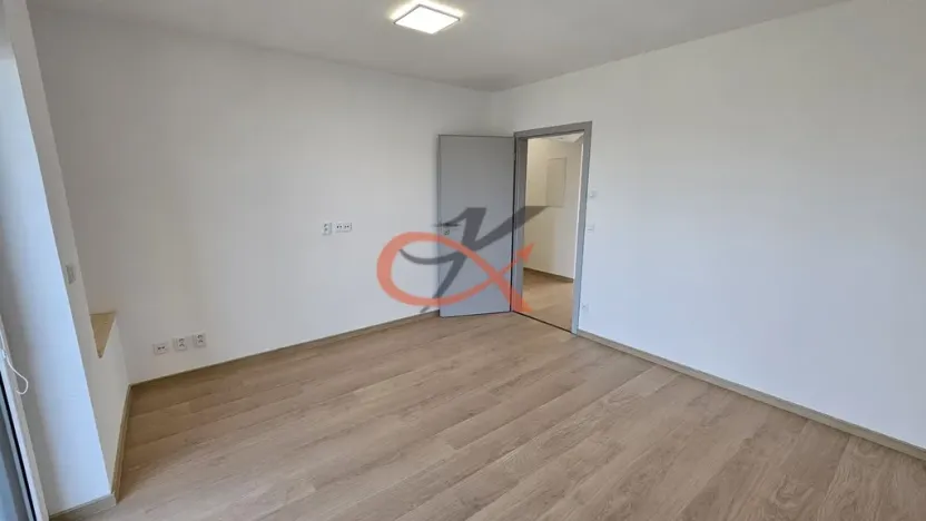Pronájem atypického bytu, Šenov u Nového Jičína, Jeremenkova, 76 m2