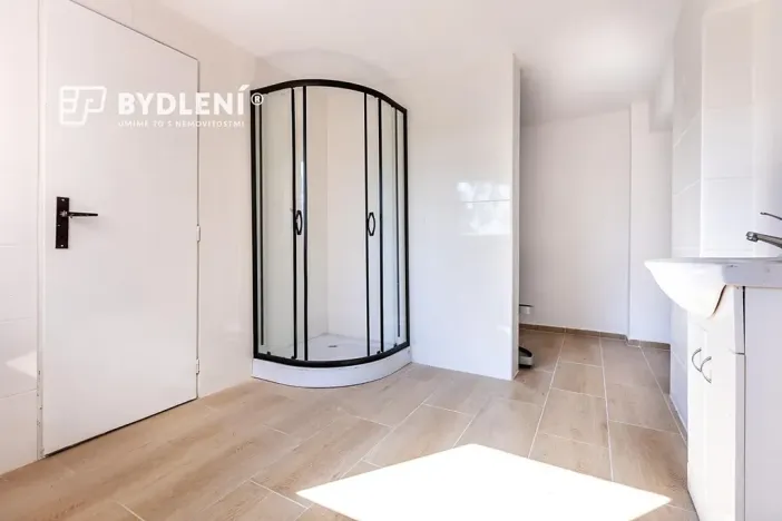 Prodej rodinného domu, Kladruby, 99 m2