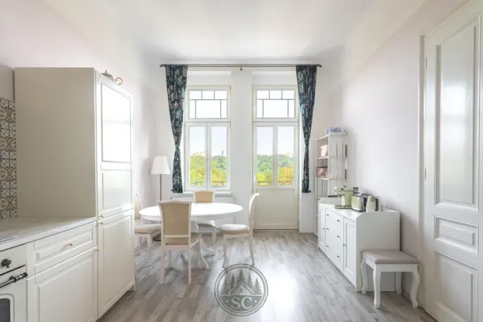 Prodej bytu 3+1, Karlovy Vary, Varšavská, 72 m2