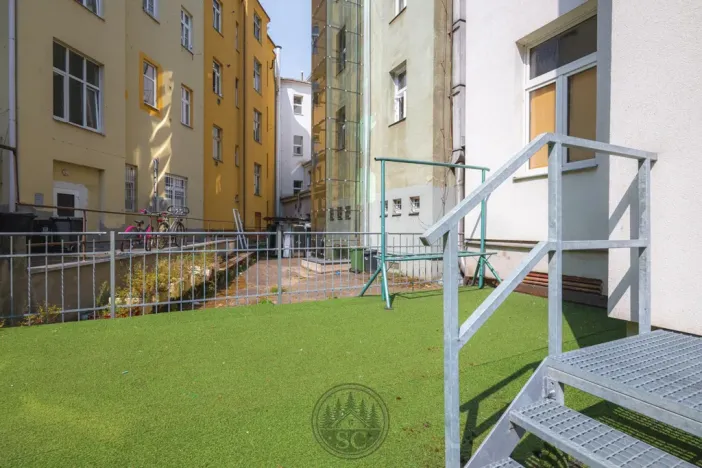 Prodej bytu 3+1, Karlovy Vary, Varšavská, 72 m2