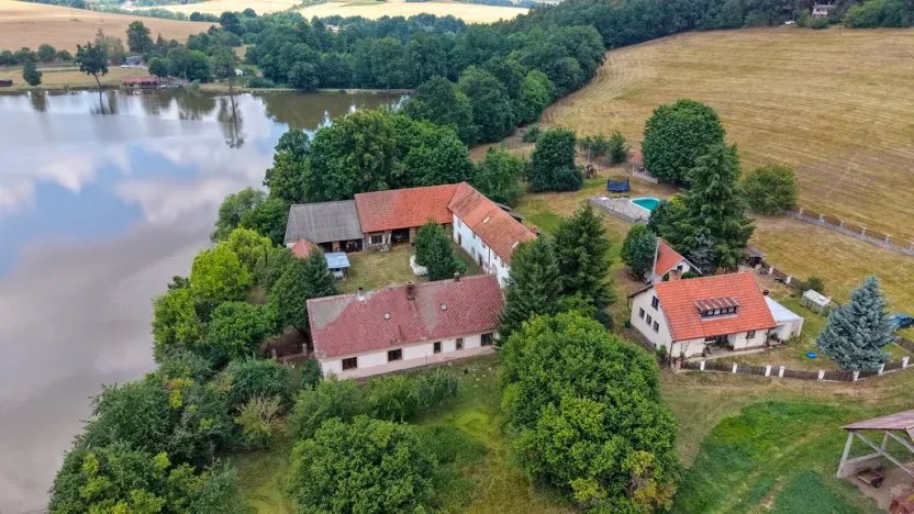 Prodej domu, Neveklov - Borovka, 550 m2