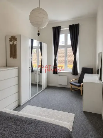 Pronájem bytu 2+kk, Praha - Žižkov, Milíčova, 45 m2