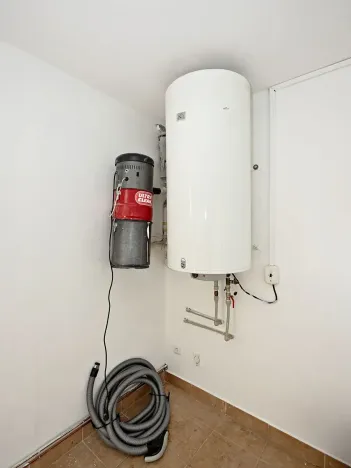 Prodej rodinného domu, Zvole, Přední, 230 m2
