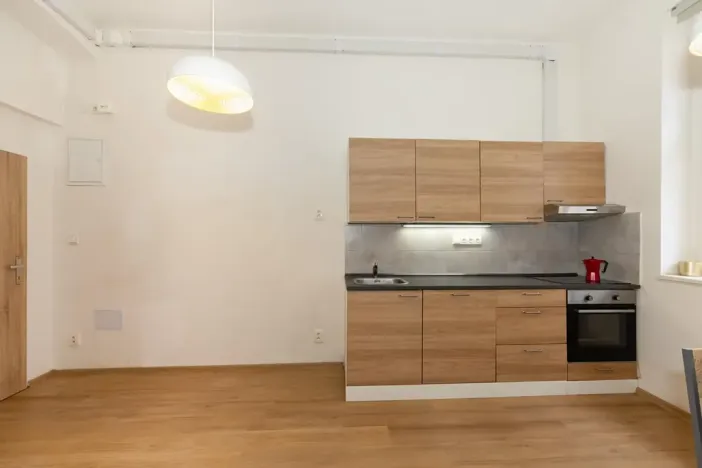 Pronájem komerční nemovitosti, Praha - Smíchov, Grafická, 29 m2