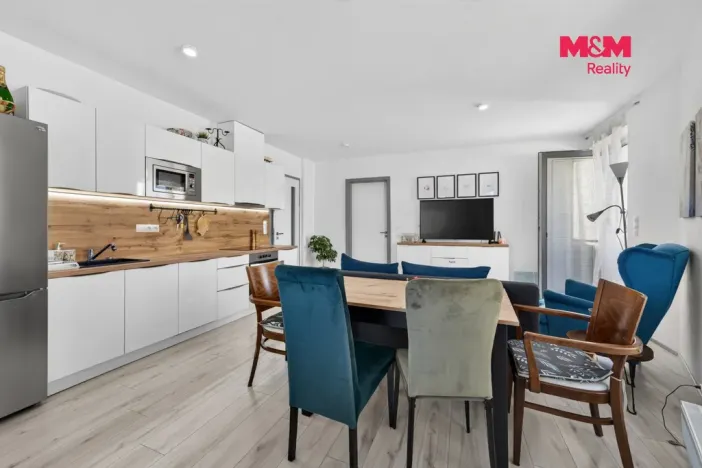 Prodej bytu 2+kk, České Budějovice - České Budějovice 3, Nádražní, 46 m2