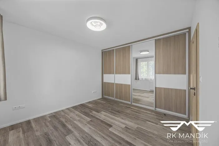 Pronájem bytu 3+1, Praha - Malešice, Tuchorazská, 72 m2