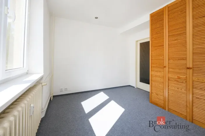 Prodej bytu 2+kk, Plzeň - Lobzy, Živnostenská, 40 m2