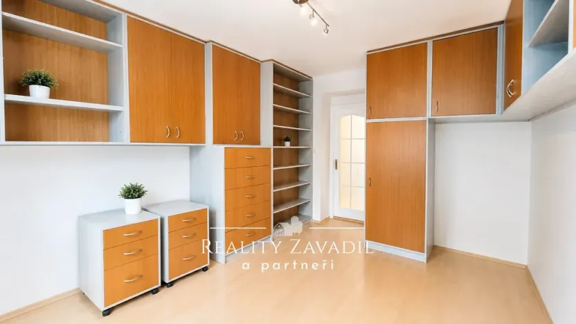 Prodej bytu 2+1, Břidličná, Komenského, 56 m2