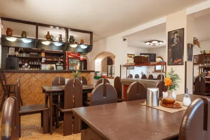 Prodej restaurace, Dolní Dunajovice, Hlavní, 300 m2