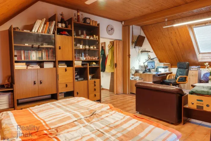 Prodej restaurace, Dolní Dunajovice, Hlavní, 300 m2