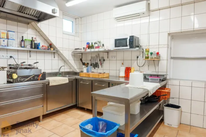 Prodej restaurace, Dolní Dunajovice, Hlavní, 300 m2