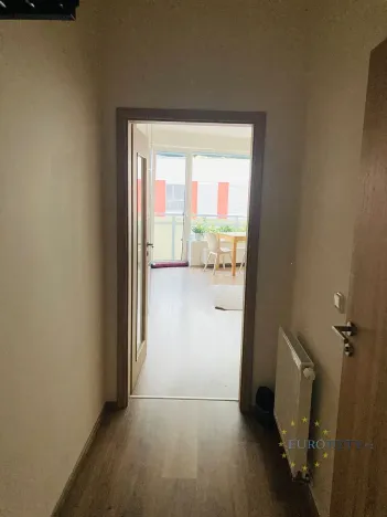 Pronájem bytu 1+kk, Praha - Modřany, Mezi vodami, 37 m2