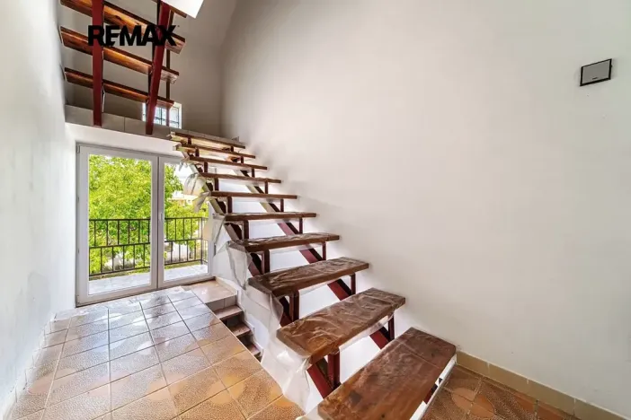 Prodej rodinného domu, Hrušovany u Brna, Vodní, 190 m2