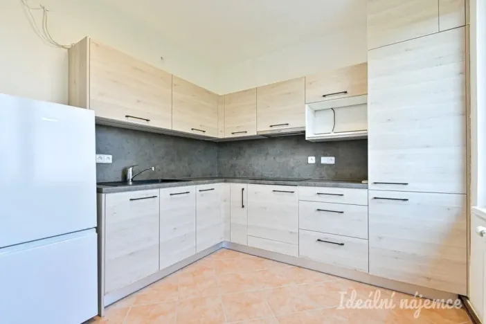 Pronájem bytu 2+1, Náměšť nad Oslavou, Zborovská, 48 m2
