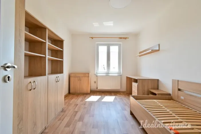 Pronájem bytu 2+1, Náměšť nad Oslavou, Zborovská, 48 m2
