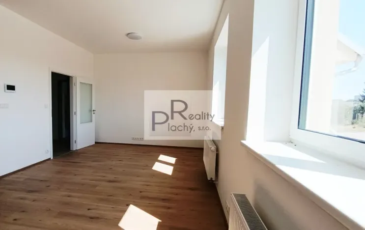 Prodej bytu 2+kk, Hevlín, 62 m2