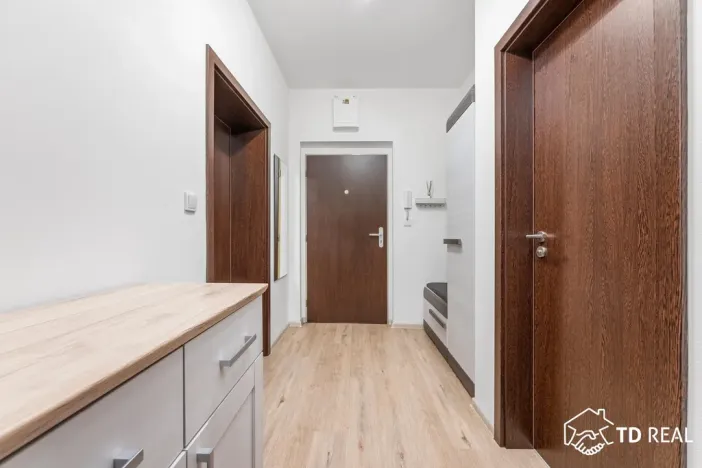 Prodej bytu 3+kk, Holubice, 73 m2