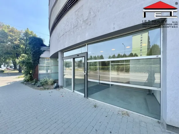 Pronájem obchodního prostoru, Brno, Bubeníčkova, 193 m2