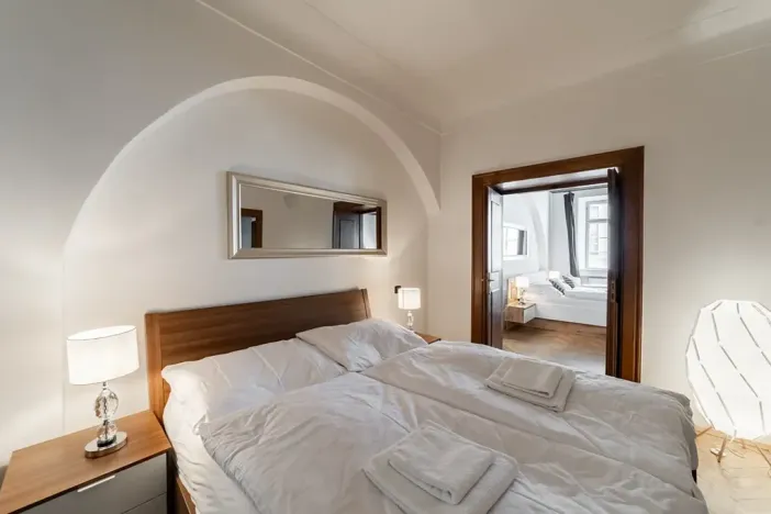 Prodej bytu 2+kk, Praha - Malá Strana, Tomášská, 57 m2