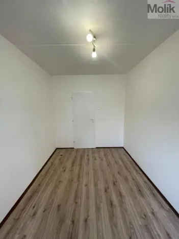 Pronájem bytu 2+kk, Bílina - Újezdské Předměstí, Mírová, 44 m2