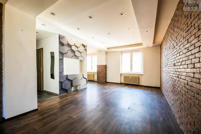 Prodej bytu 2+1, Jirkov, Bezručova, 49 m2
