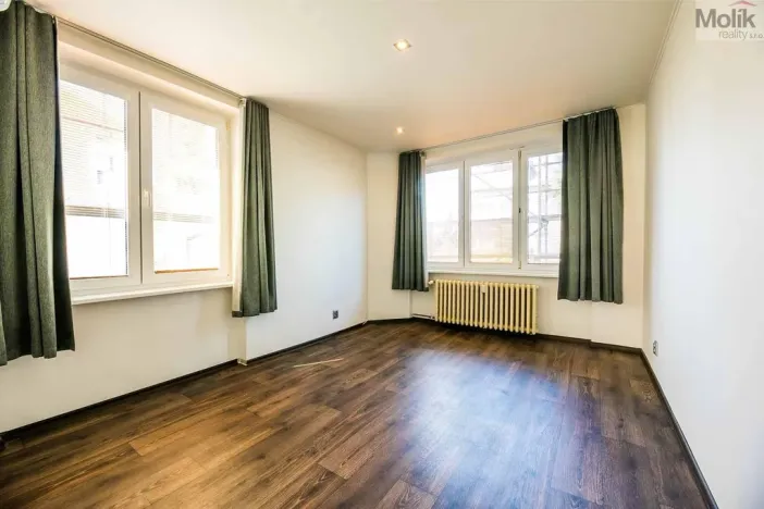 Prodej bytu 2+1, Jirkov, Bezručova, 49 m2