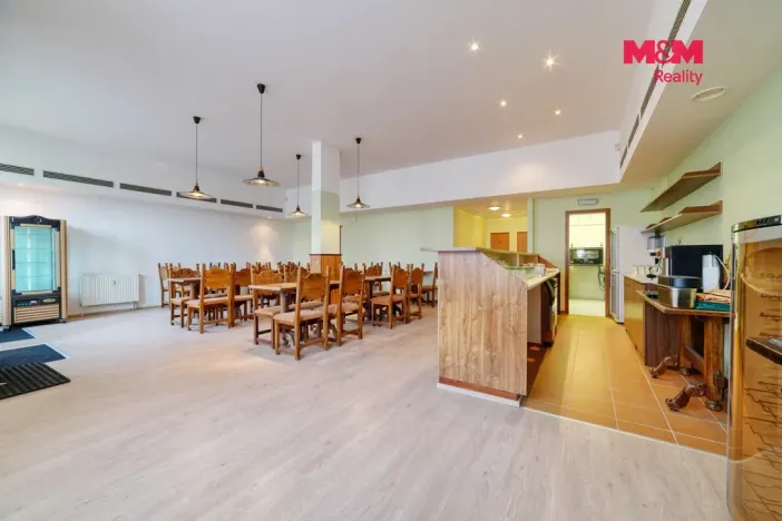 Prodej restaurace, Mariánské Lázně, Masarykova, 147 m2