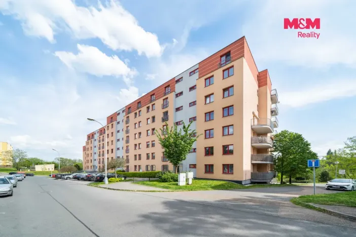 Pronájem bytu 1+kk, Plzeň - Skvrňany, Waltrova, 50 m2