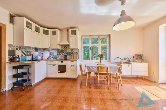 Prodej chalupy, Nová Paka - Heřmanice, 141 m2