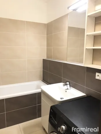 Pronájem bytu 1+kk, Brno, Podveská, 42 m2