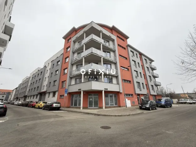 Pronájem kanceláře, Brno - Černovice, Klíčova, 143 m2
