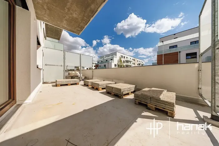 Pronájem bytu 2+kk, Olomouc, Třída Jiřího Pelikána, 71 m2