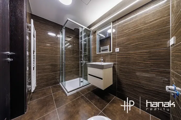 Pronájem bytu 2+kk, Olomouc, Třída Jiřího Pelikána, 71 m2