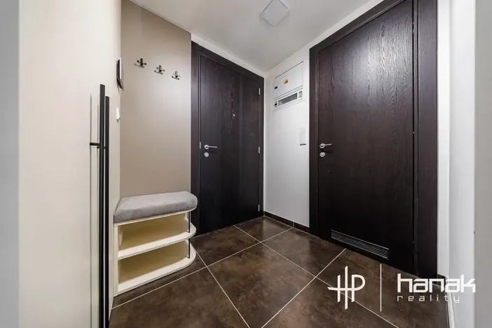 Pronájem bytu 2+kk, Olomouc, Třída Jiřího Pelikána, 71 m2
