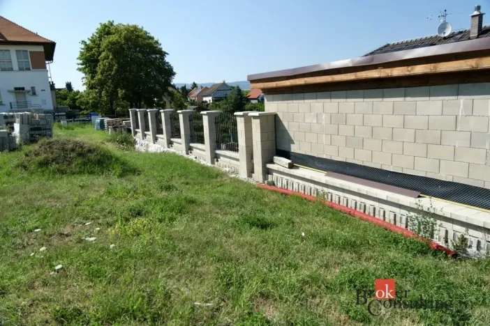 Prodej pozemku pro bydlení, Březno, Nádražní, 881 m2
