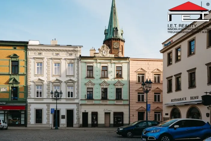 Prodej kanceláře, Frýdek-Místek, Zámecké nám., 89 m2