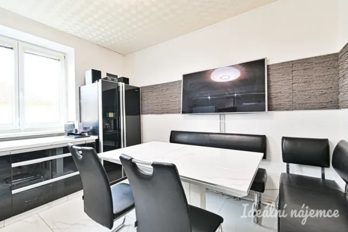 Pronájem bytu 2+1, Brno, Chládkova, 74 m2