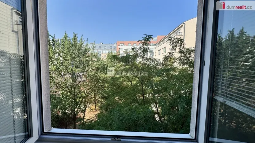 Pronájem bytu 2+kk, Praha - Vysočany, bratří Dohalských, 60 m2