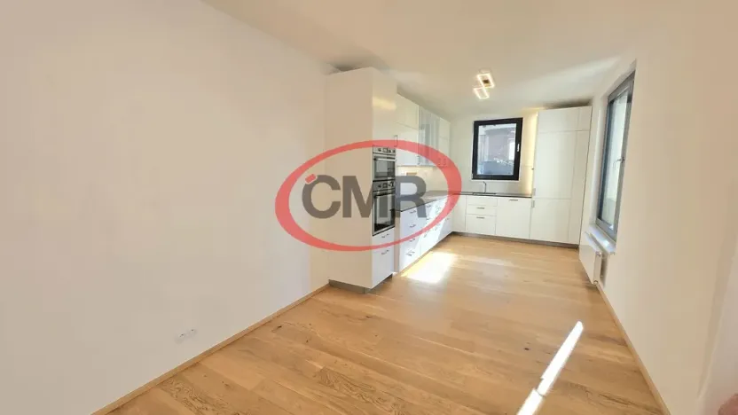 Pronájem bytu 3+kk, Praha, Pod Havránkou, 99 m2