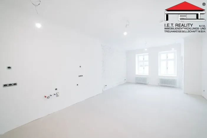 Prodej kanceláře, Frýdek-Místek, Zámecké nám., 74 m2
