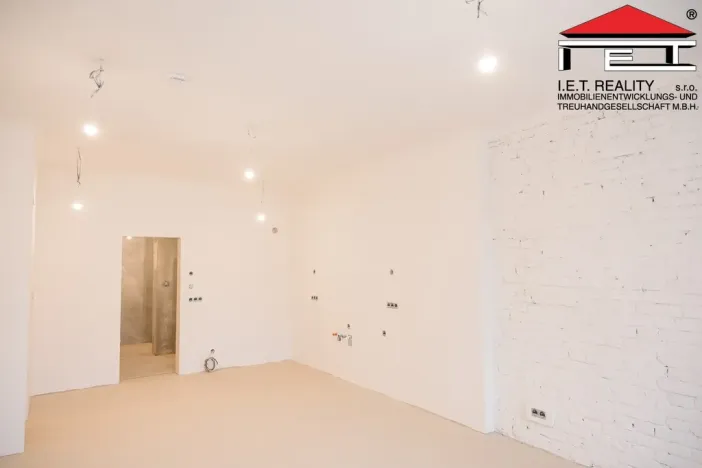 Prodej kanceláře, Frýdek-Místek, Zámecké nám., 74 m2